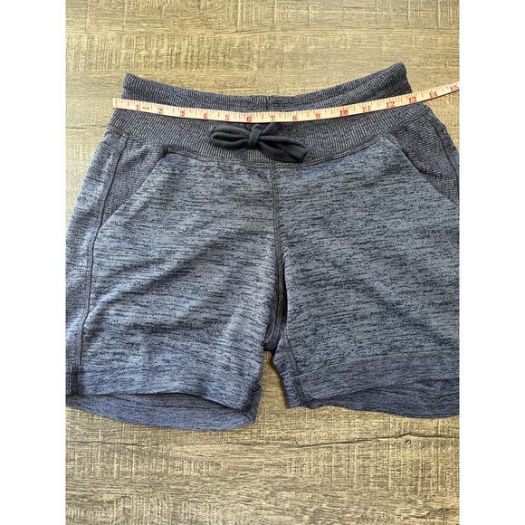 Athleta Heathered Blue Downplay Shortie with Drawstring Waist and Pockets, XS - Picture 4 of 6